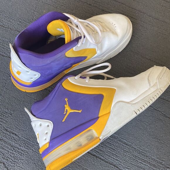 Jordan Big Fund Lakers - Picture 2 of 6